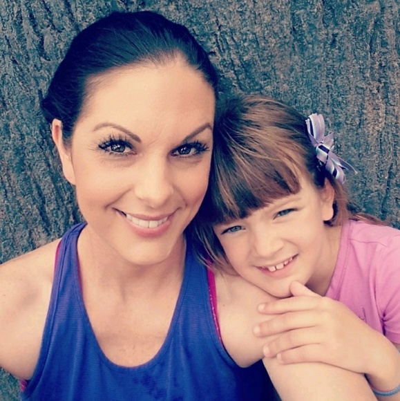 Meet your Posher, Sarah - Picture 5 of 8